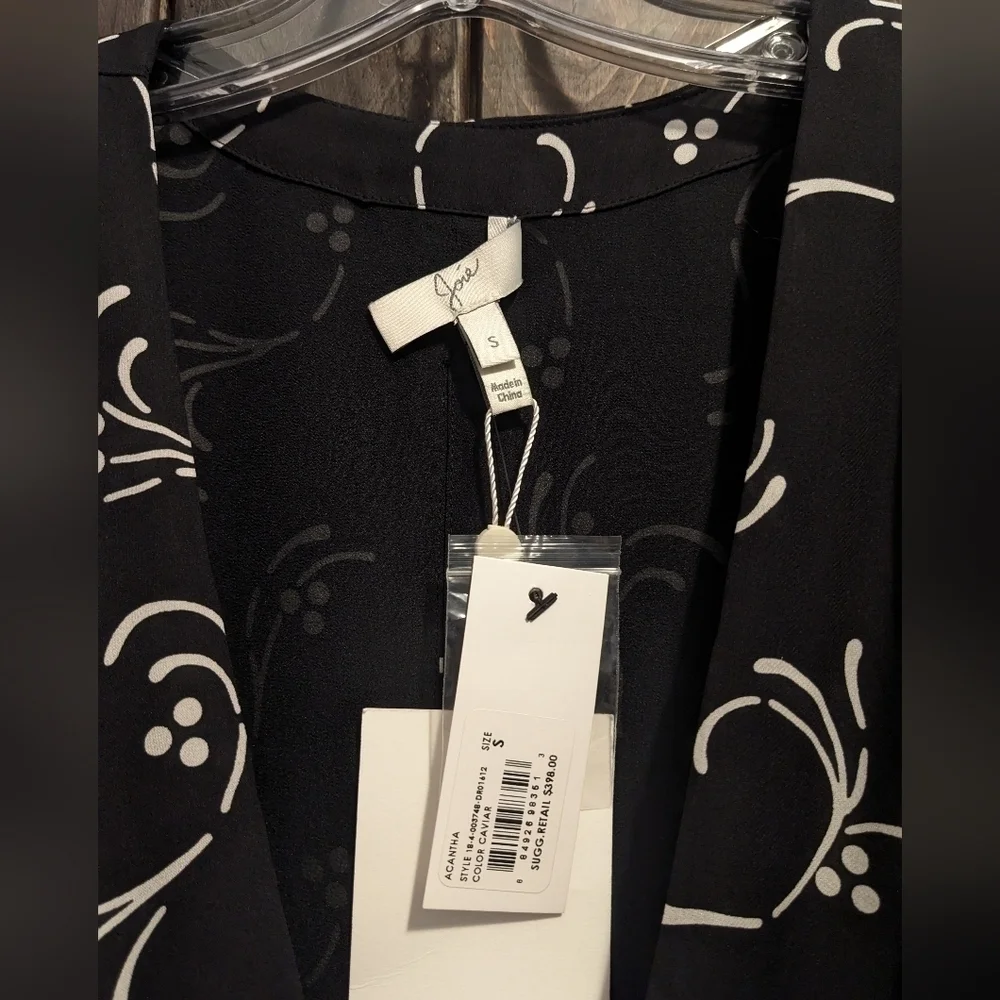 Joie Asymmetrical wrap dress. Size S - Picture 2 of 9